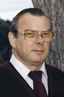 Dubé, Gilles