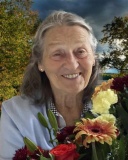 Béland, Esther